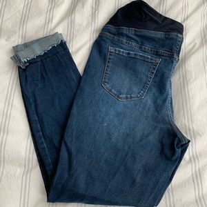 Cropped maternity distressed jeans